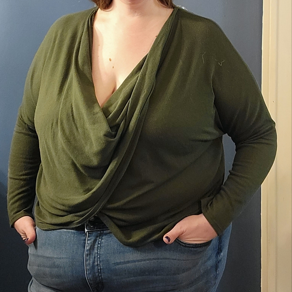 3x forest green shirt
